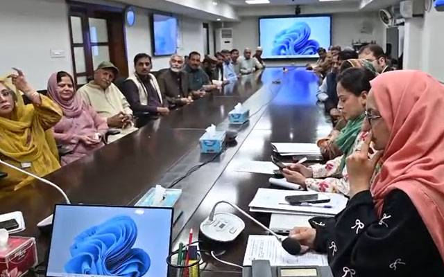 لیسکو کے ریٹائر ہونے والے ملازمین کے اعزاز میں تقریب، پنشن بکس اور چیک تقسیم