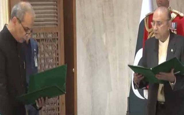 وفاقی محتسب نوید کامران بلوچ نے اپنے عہدے کا حلف اٹھا لیا