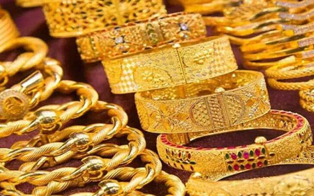 سونے کی فی تولہ قیمت میں کمی