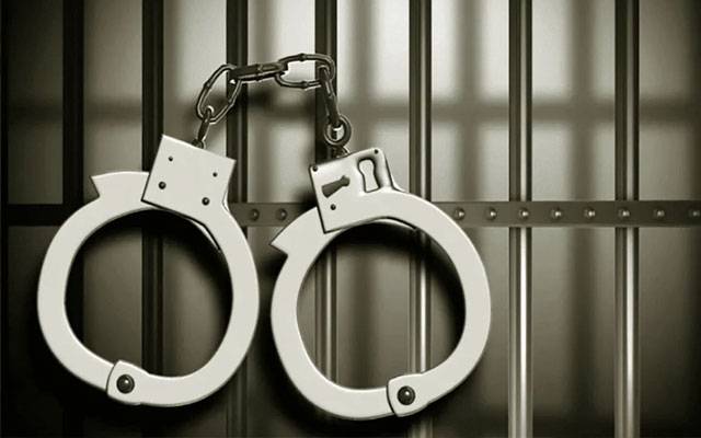 اشتہاریوں کے گرد گھیرا تنگ: پولیس نے 24 ملزمان گرفتار کرلیے 