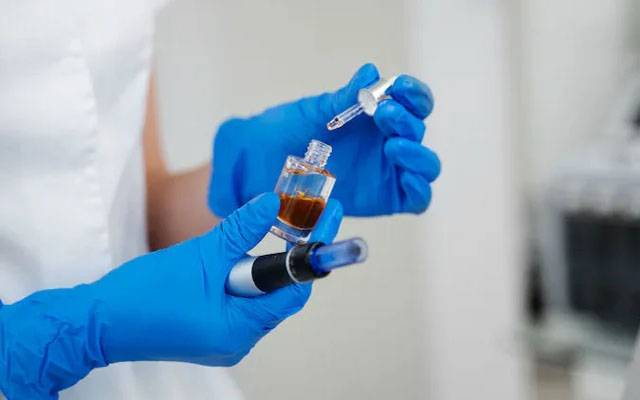 جاپان میں پارکنسن کے علاج میں تاریخی پیشرفت، اسٹیم سیل تھراپی کی منظوری