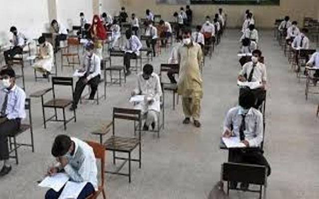  آٹھویں بورڈ کا امتحان لینے والے عملے کی موجیں لگ گئیں