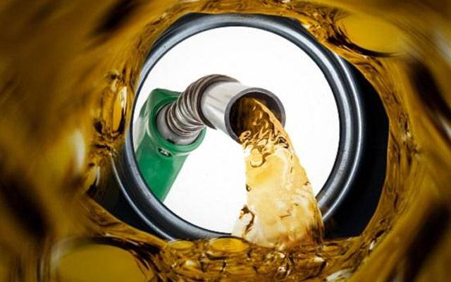 پاکستان میں آج پیٹرولیم قیمتیں بڑھنے کا امکان