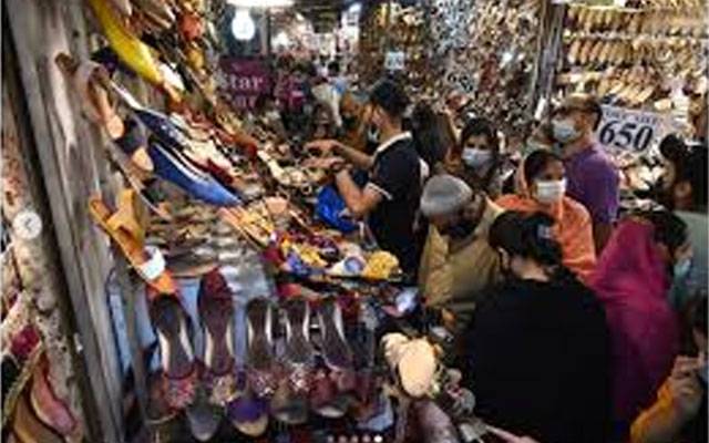 عید الفطر کی تیاریاں، بازاروں میں خریداروں کارش بڑھنے لگا