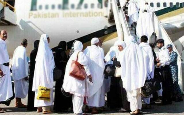 حکومت نے حج پروازوں کی منسوخی کی خبروں کو مسترد کردیا