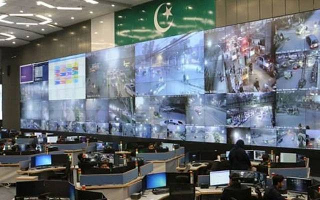 سیف سٹی کی “میرا پیارا” ٹیم  نےراستہ بھولنے والی دو بہنوں کو والدین سے ملوا دیا 