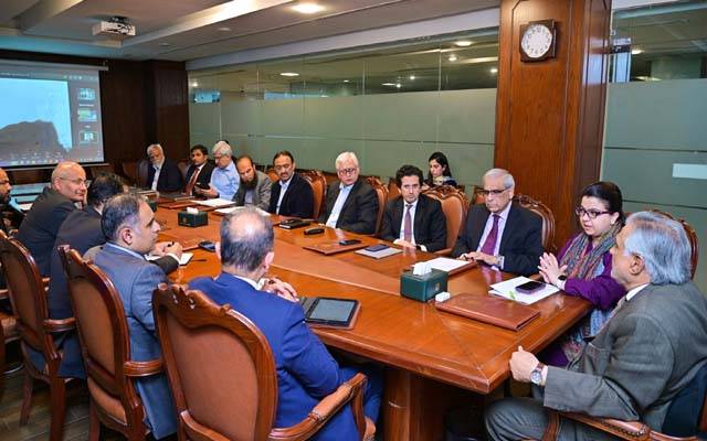 نائب وزیراعظم کا ملک میں ایندھن کے ذخائر اور سپلائی کی صورتحال پر اطمینان کا اظہار