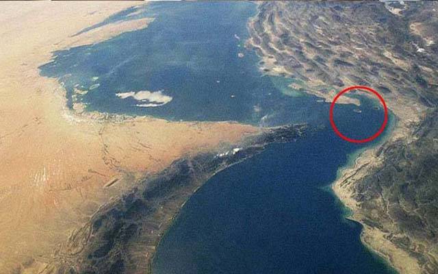 پاکستان کا تیل بردار بحری جہاز آبنائے ہرمز سے گزرتے ہوئے کراچی کی طرف رواں دواں