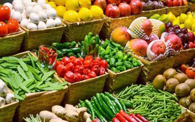 لاہور میں سبزیوں و پھلوں کی قیمتوں میں بڑی کمی