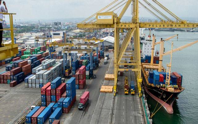 حکومت نے ایکسپورٹ فیسلیٹیشن اسکیم کی مدت 9 ماہ سے بڑھا کر 18 ماہ کر دی 