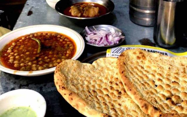 عید کے دوسرے روز شہریوں کا ناشتہ پوائنٹس کا رخ، روایتی کھانوں سے لطف اندوز