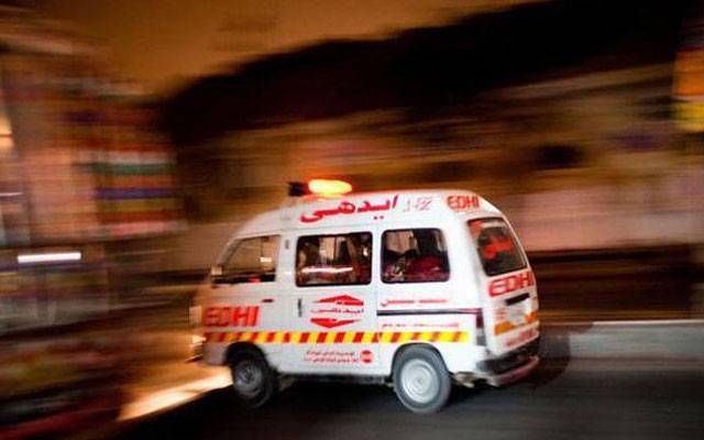 نوابشاہ میں خوفناک ٹریفک حادثہ: دو افراد جاں بحق، 10 شدید زخمی