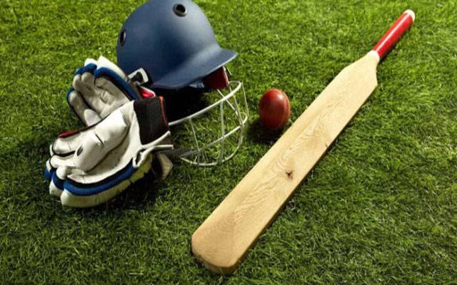 دوران میچ دل کا دورہ پڑنے سے نوجوان کرکٹر انتقال کر گیا 