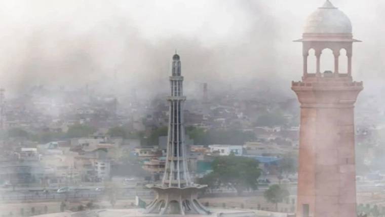 عالمی ادارہ صحت نے پاکستان کو دنیا کا سب سے زیادہ سموگ زدہ ملک قرار دیدیا 
