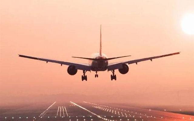 اسلام آباد سے ریاض جانے والی پرواز کی کراچی میں ہنگامی لینڈنگ