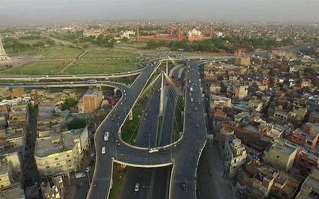 لاہور ڈویلپمنٹ پروگرام:منصوبوں کے معیار اور شفافیت پر کوئی سمجھوتہ نہ کیا جائے ،ڈی سی