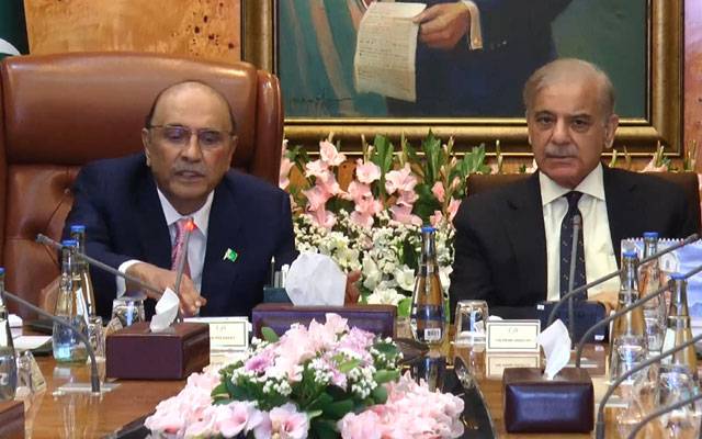 اقتصادی و توانائی اجلاس: صدرِ مملکت کی قیمتوں کے دباؤ میں کمی کیلئے تمام ممکنہ اقدامات یقینی بنانے کی ہدایت 