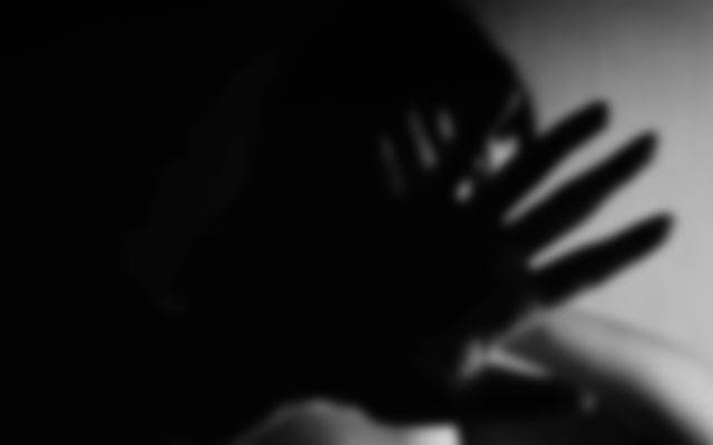 راولپنڈی: چلتی گاڑی میں خاتون سے اجتماعی زیادتی کا مقدمہ درج 