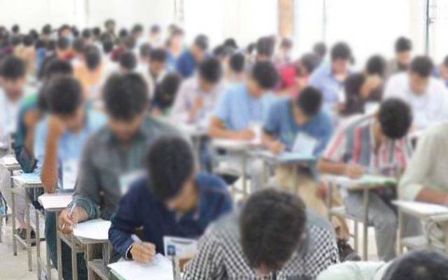 سکھربورڈ؛میٹرک امتحانات میں آج کیمسٹری کا پرچہ بھی آؤٹ