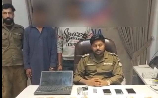لاہور: موبائل فون اور پرس چھنینے والا گینگ گرفتار، نقدی اور اسلحہ برآمد 