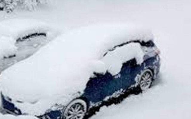 برطانیہ میں ایسٹر پر طوفان، سیلاب کا الرٹ جاری،نظام زندگی درہم برہم