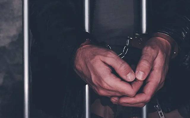 لاہور میں نوجوان نسل کو منشیات بیچنے والا ملزم گرفتار