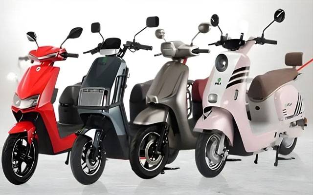 آسان اقساط و زیرو مارک اپ پر الیکٹرک بائیکس کی پیشکش! مگر کیسے؟