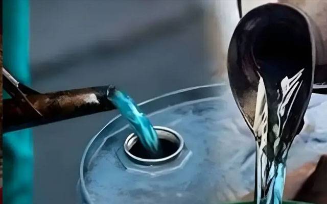 عوام کیلئے خوشخبری، ایندھن کی مزید قیمتیں کم کرنے کا نوٹیفکیشن جاری