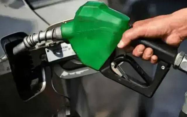 پیٹرول کی قیمت میں اضافہ،ڈیزل اور مٹی کے تیل کی قیمتیں برقرار