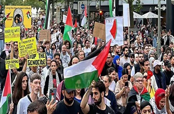 فلسطین اور لبنان پر اسرائیلی حملے،برلن اور میلان میں ہزاروں افراد سٹرکوں پر نکل آئے