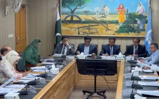 پنجاب میں کھیلوں کے فروغ کیلئے اہم فیصلے، سوئمنگ پولز اور سپورٹس یونیورسٹی کے قیام کی منظوری