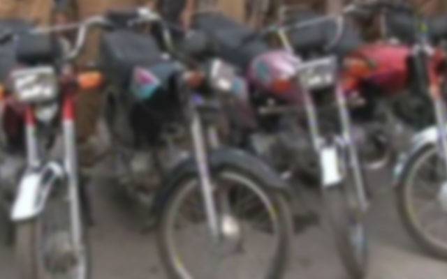 لاہور : رواں سال کے دوران 1405 موٹر سائیکلیں چوری، 31 گن پوائنٹ پر چھین لی گئیں