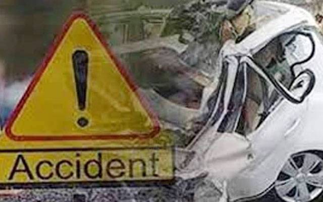 لاہور: 240 ٹریفک حادثات میں 1شخص جاں بحق، 298 زخمی