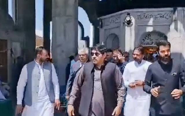 سیکرٹری اوقاف پنجاب کا داتا دربار کا دورہ، توسیعی منصوبے پر پیشرفت کا جائزہ