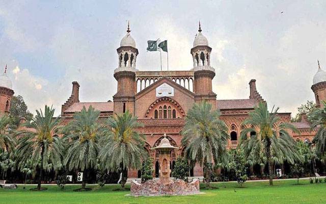 لاہور ہائیکورٹ: ڈسٹرکٹ اینڈ سیشن ججز کے بڑے پیمانے پر تقرر و تبادلوں کا نوٹیفکیشن جاری