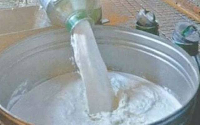 پٹرولیم مصنوعات کی بڑھتی قیمتوں کے بعد دودھ بھی مہنگا