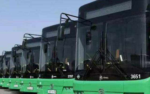 لاہور کے تمام روٹس کیلئے مزید 400الیکٹرک بسیں منگوائی جائیں گی،وزیر ٹرانسپورٹ