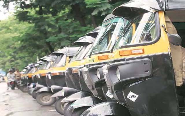 بھارت میں نیا ’’پنگا‘‘ جو مقامی زبان بولے گا اسکو  رکشہ کا پرمٹ ملے گا