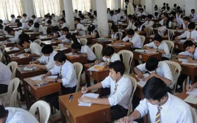 نویں جماعت کے سالانہ امتحانات، جعلی امیدوار اور نقل کرنے والے رنگے ہاتھوں پکڑے گئے 