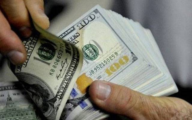  انٹربینک اور اوپن مارکیٹ میں ڈالر کی قدر میں معمولی کمی 