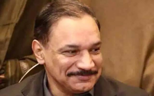 عدالت نے سابق پولیس انسپکٹر عابد باکسر کیخلاف تینوں مقدما ت خارج کرکے بری کردیا 