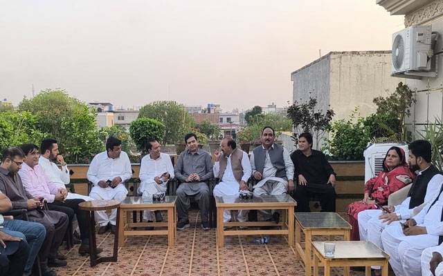  مشیرِ وزیراعلیٰ پنجاب ذیشان ملک کا پی پی 159 کا دورہ 