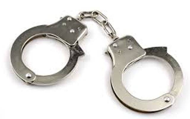  کاہنہ میں ہنی ٹریپ اسکینڈل بے نقاب، 2 خواتین سمیت 4 ملزمان گرفتار
