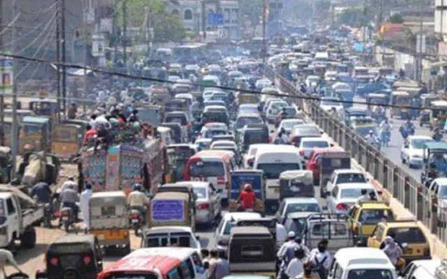  لاہور سمیت پنجاب بھر میں مہلک ٹریفک حادثات گزشتہ سال کی نسبت  کم رہے:ڈی آئی جی ٹریفک