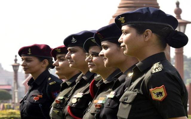 بھارتی افواج میں خواتین کو ہراسانی کے الزامات، ادارہ جاتی خامیوں پر سوالات