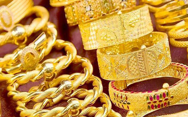 دو روز کی تیزی کے بعد سونا سستا، فی تولہ کتنے کا ہوگیا؟