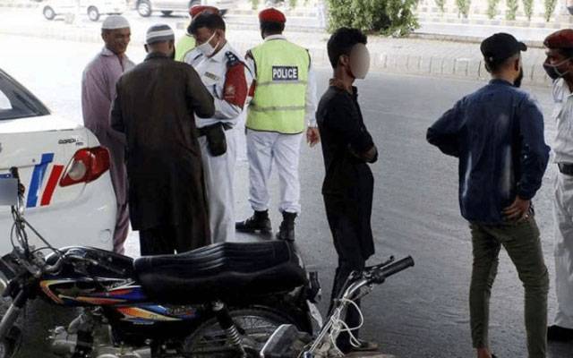 بغیر لائسنس ڈرائیورز کی گاڑیاں موٹرسائیکلیں بندآج،شہر بھر میں جنرل ہولڈ اپ