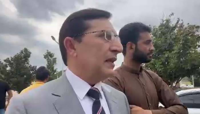  ایسی قانون سازی نہ کی جائے جس میں پاکستان کی عوام تقسیم ہو ، بیرسٹر گوہر 