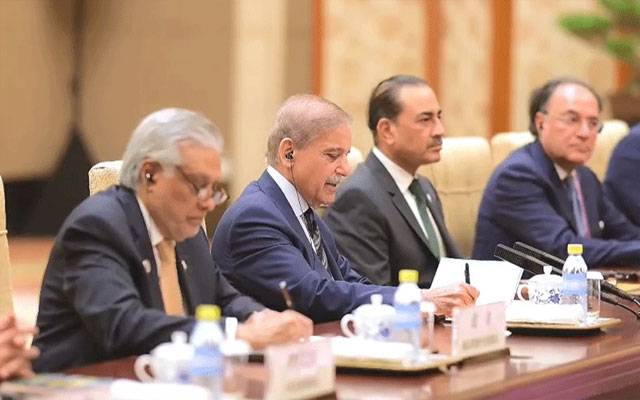 چینی کاروباری وفد کی وزیراعظم سے ملاقات، مختلف شعبوں پر تبادلہ خیال