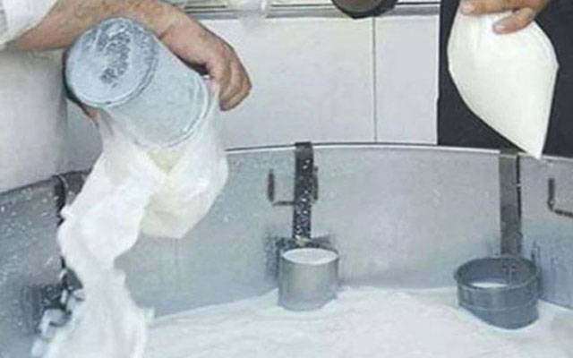 دکان داروں کی من مانیاں، دودھ کی قیمتوں میں پھر ہوشربا اضافہ